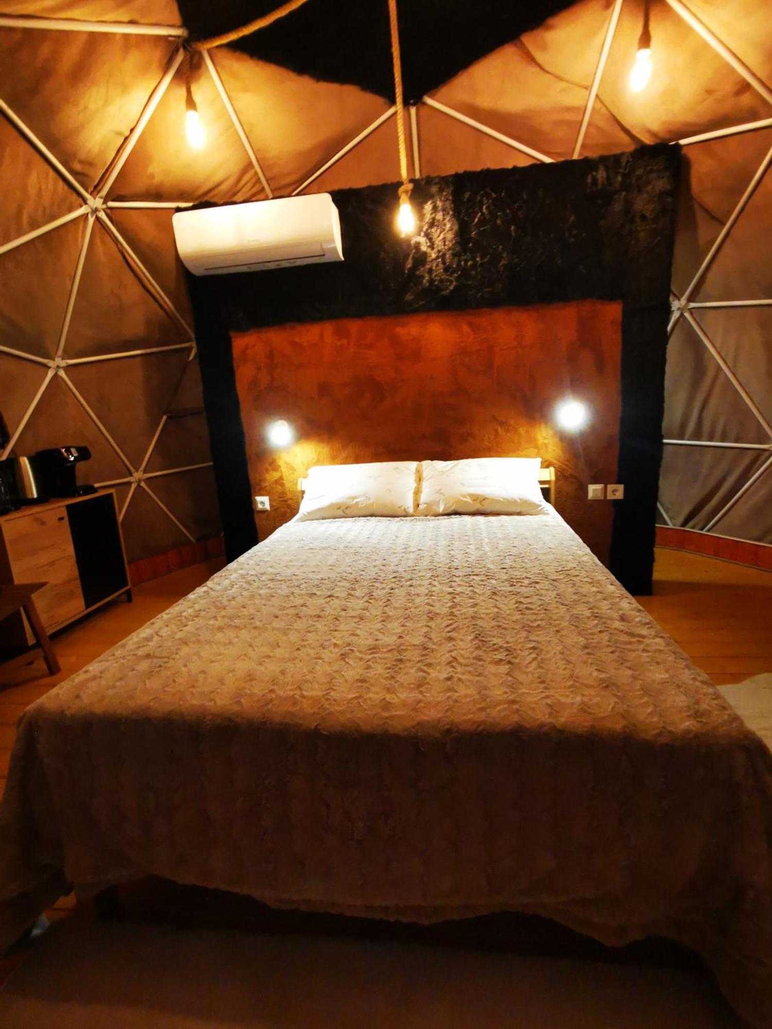 Glamping Zazen Hotel Drumu Carului Buitenkant foto