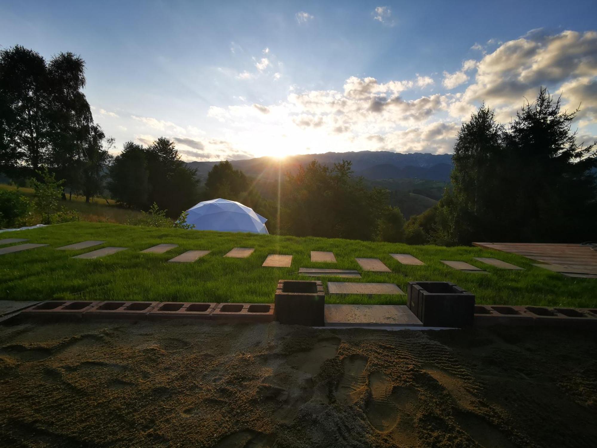 Glamping Zazen Hotel Drumu Carului Buitenkant foto